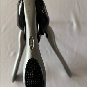 Rabbit Silver & Black Lever-Action Corkscrew Wine Opener